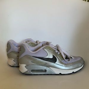 Nike Air Max 90 purple 6Y